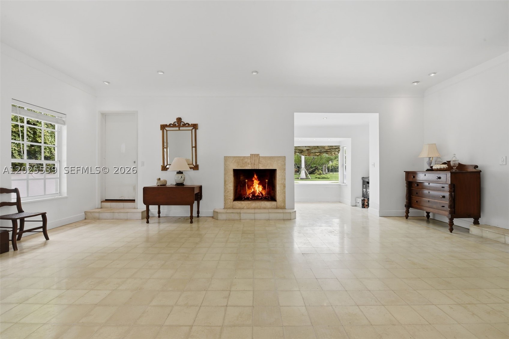 2535 Sunset Dr Property Photo 12
