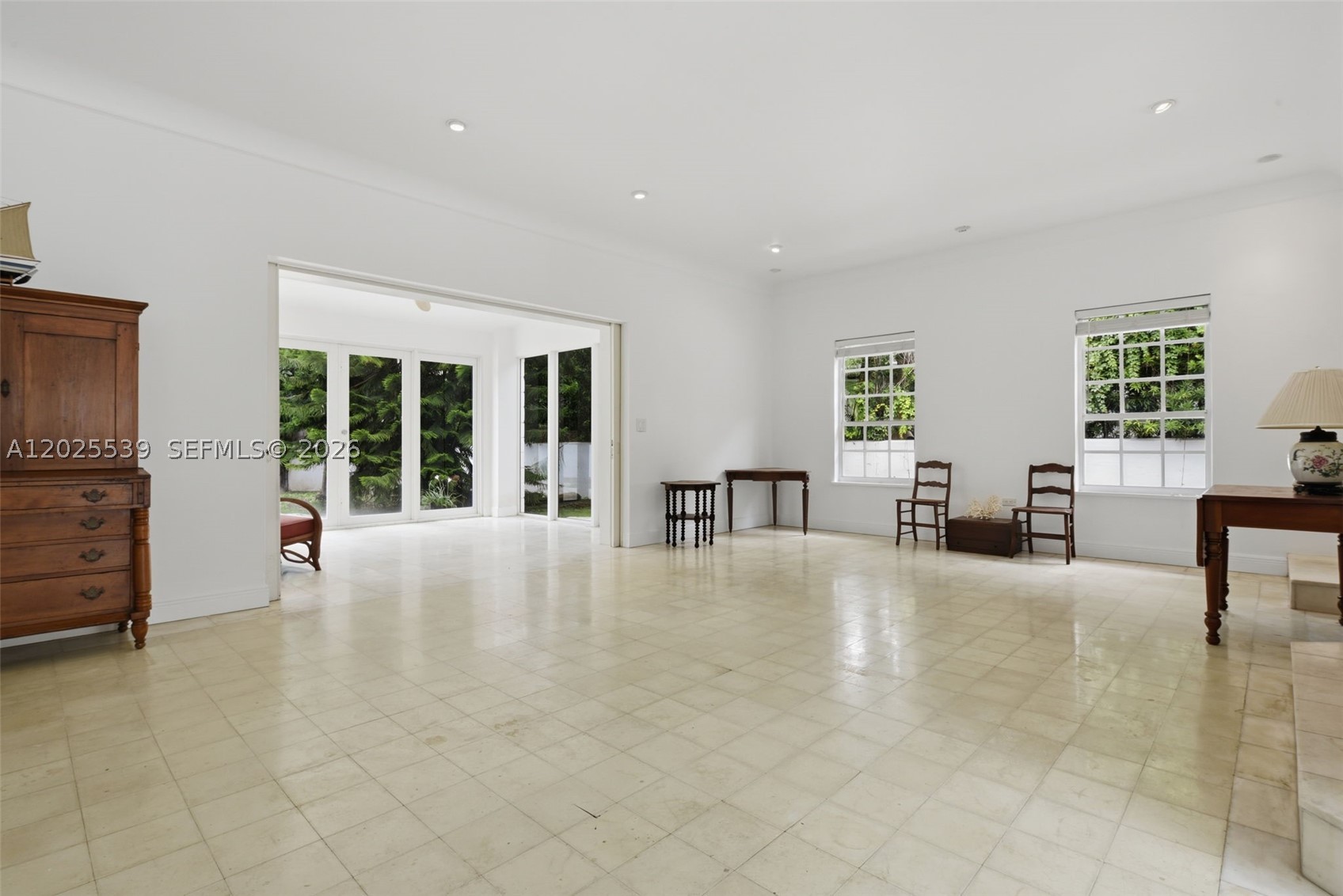 2535 Sunset Dr Property Photo 15