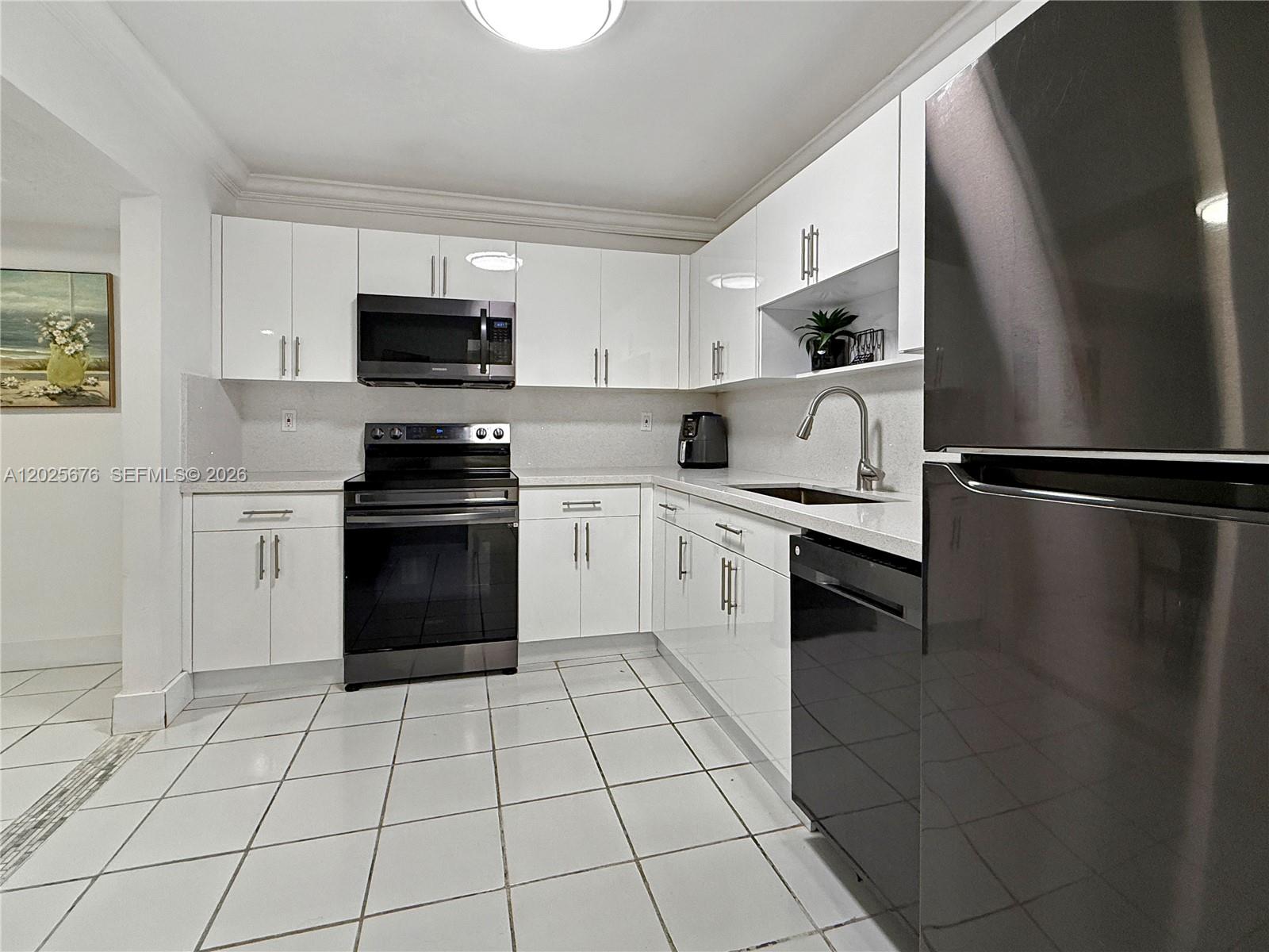 9735 Nw 52nd St 209 Property Photo 2