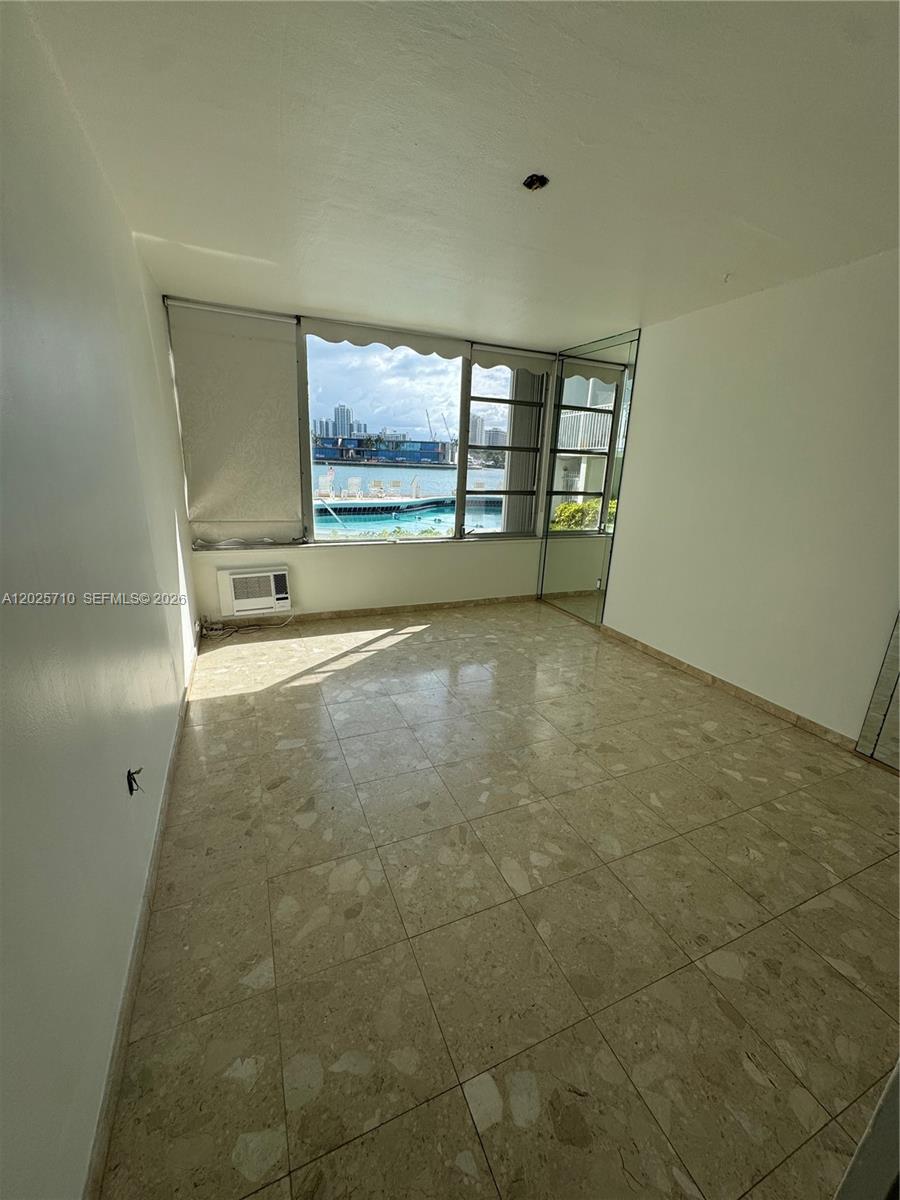 10281 E Bay Harbor Dr C1 Property Photo 3