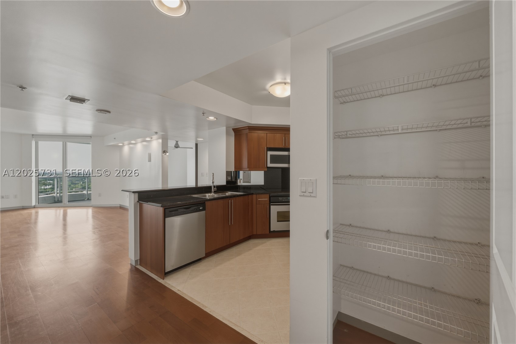 401 Sw 4th Ave 1700 Property Photo 17