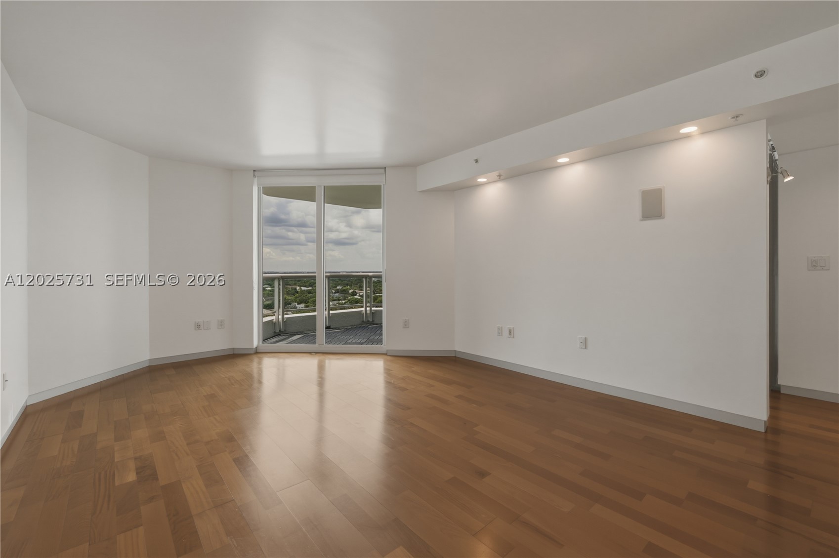 401 Sw 4th Ave 1700 Property Photo 20