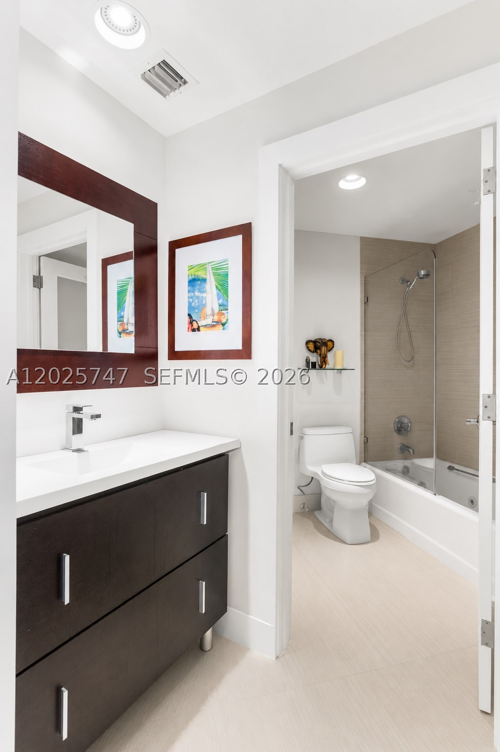 888 Brickell Key Dr 1002 Property Photo 12