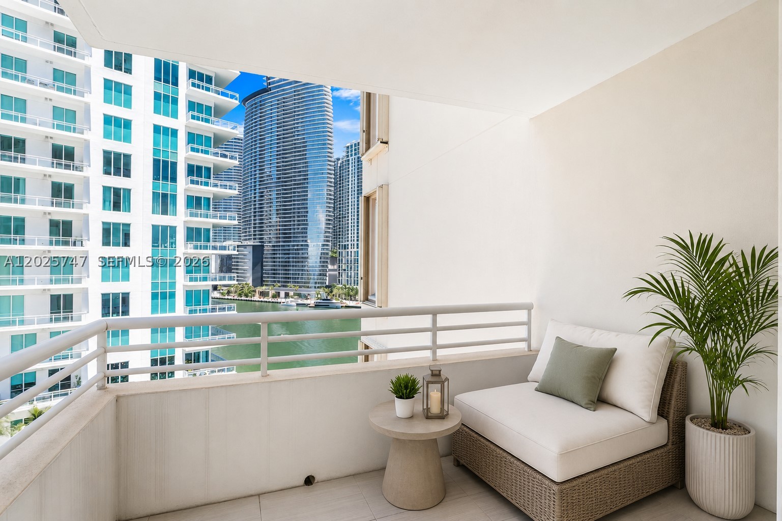 888 Brickell Key Dr 1002 Property Photo 17