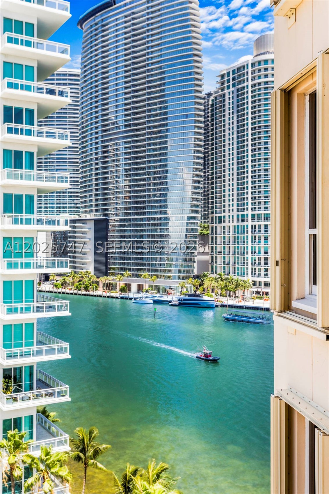 888 Brickell Key Dr 1002 Property Photo 20