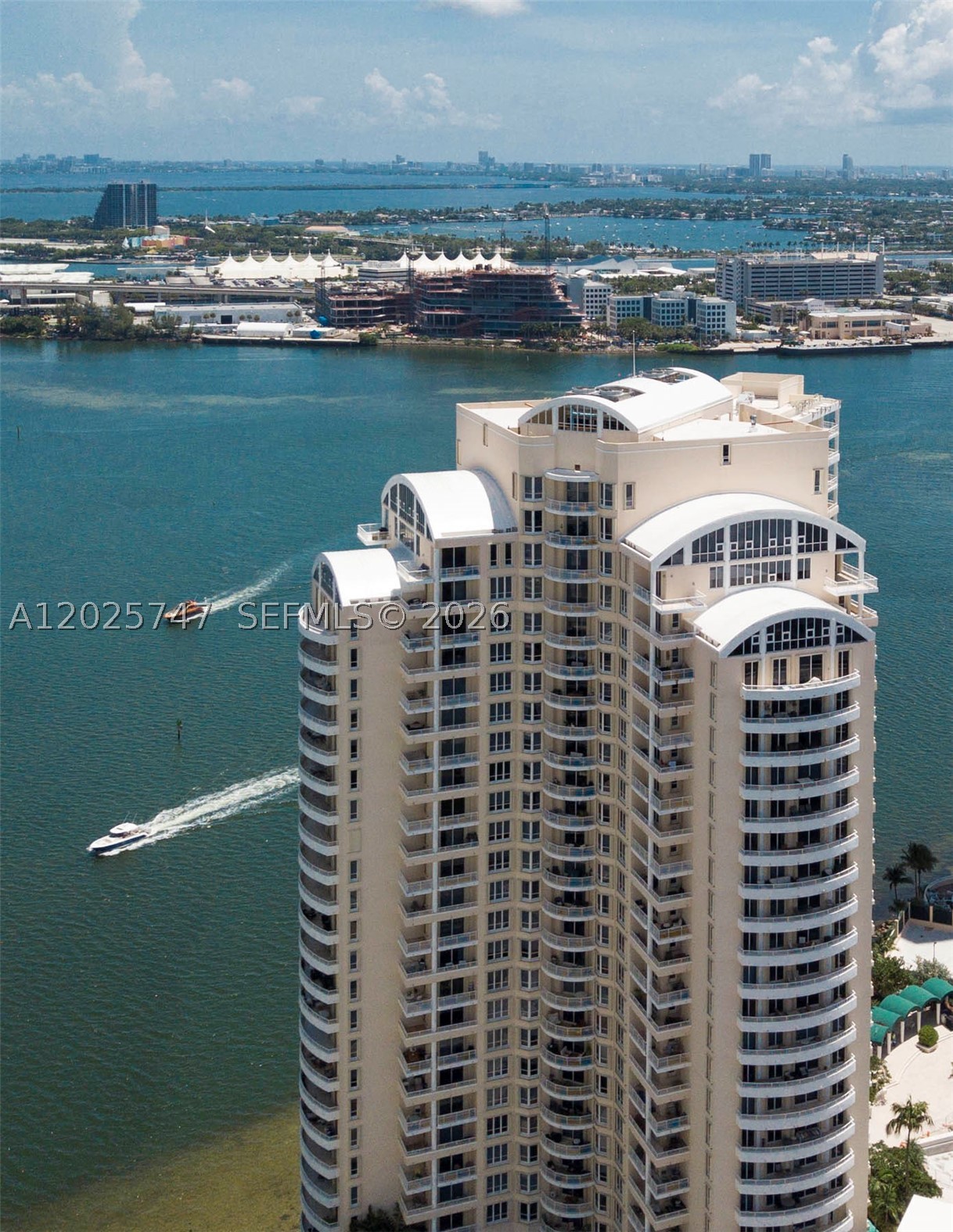 888 Brickell Key Dr 1002 Property Photo 24