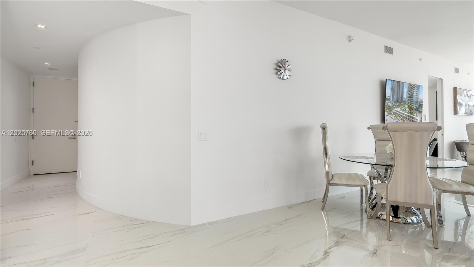 18975 Collins Ave 3504 Property Photo 25