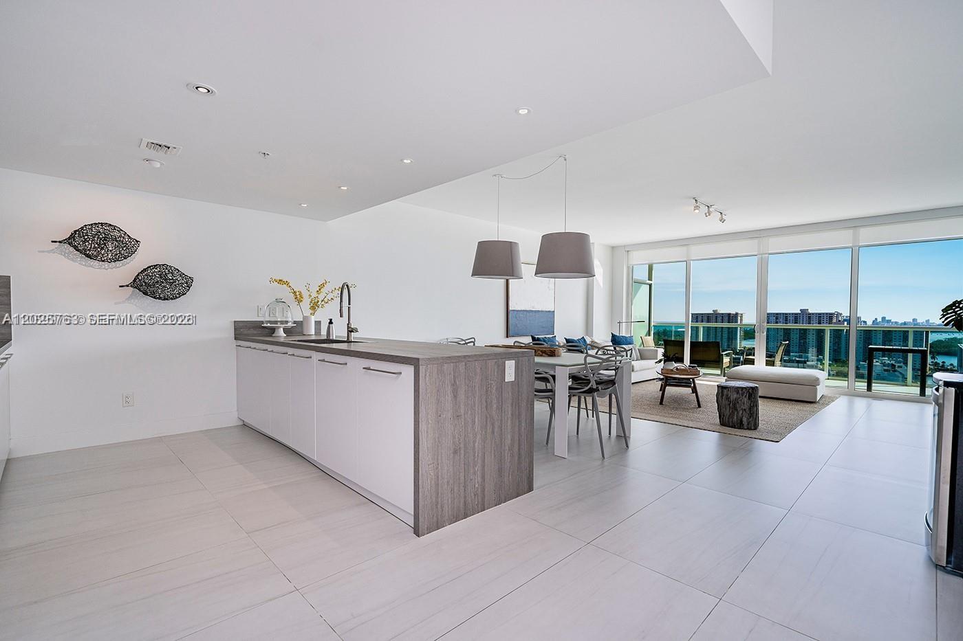 400 Sunny Isles Blvd 1804 Property Photo 9