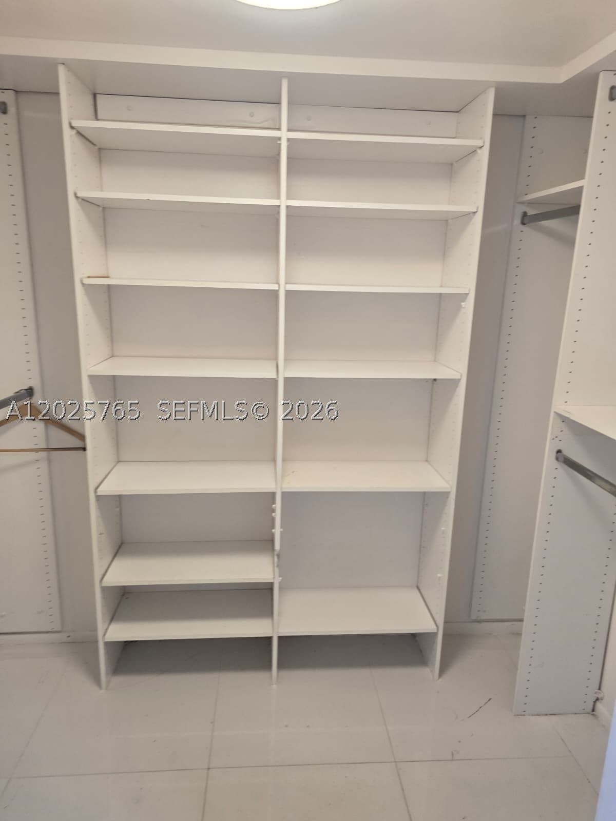 11111 Biscayne Blvd 17d Property Photo 9