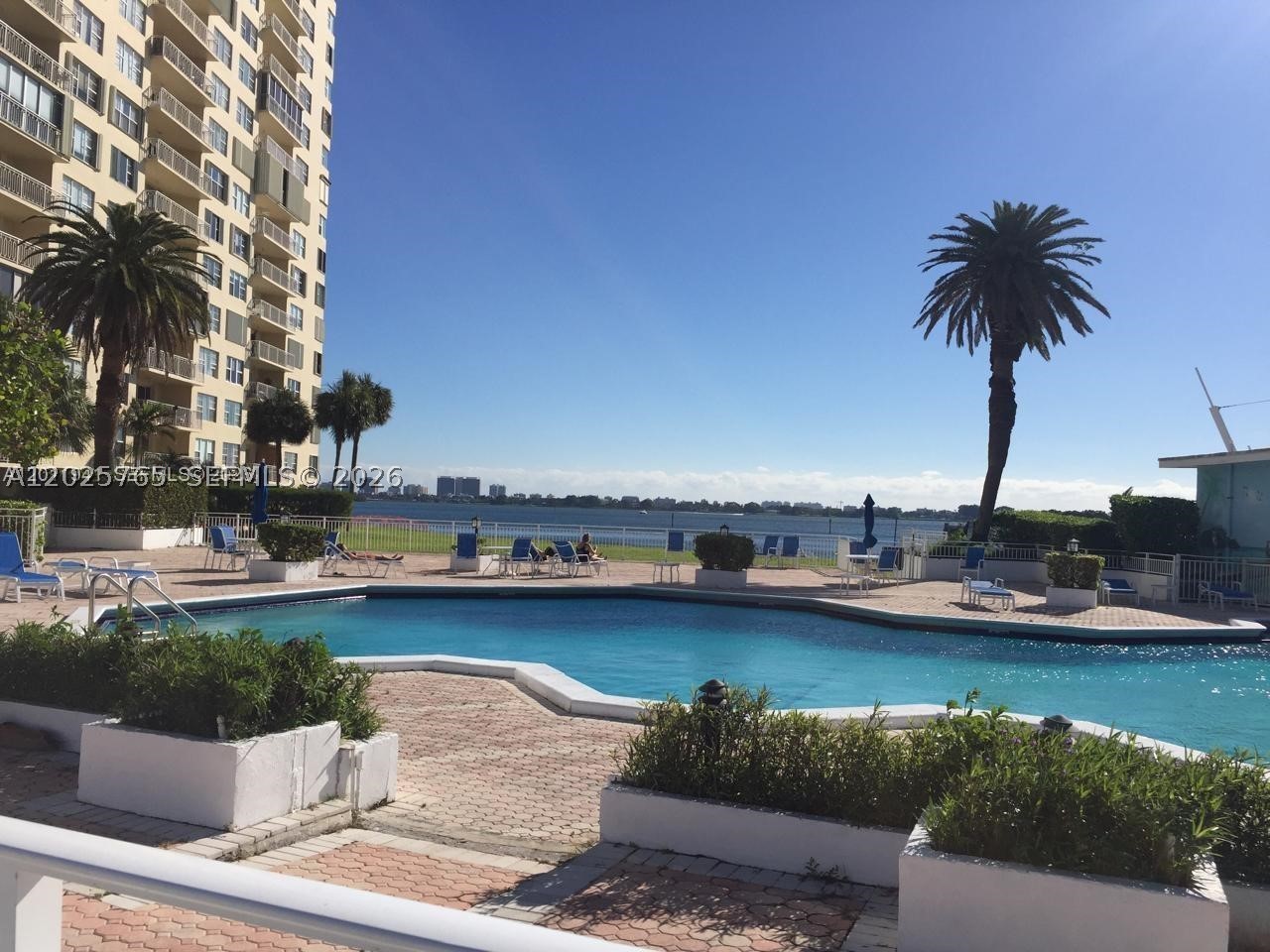11111 Biscayne Blvd 17d Property Photo 11