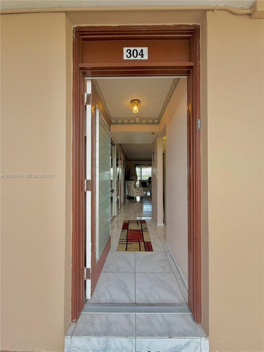 2901 Nw 46th Ave 304 Property Photo 3