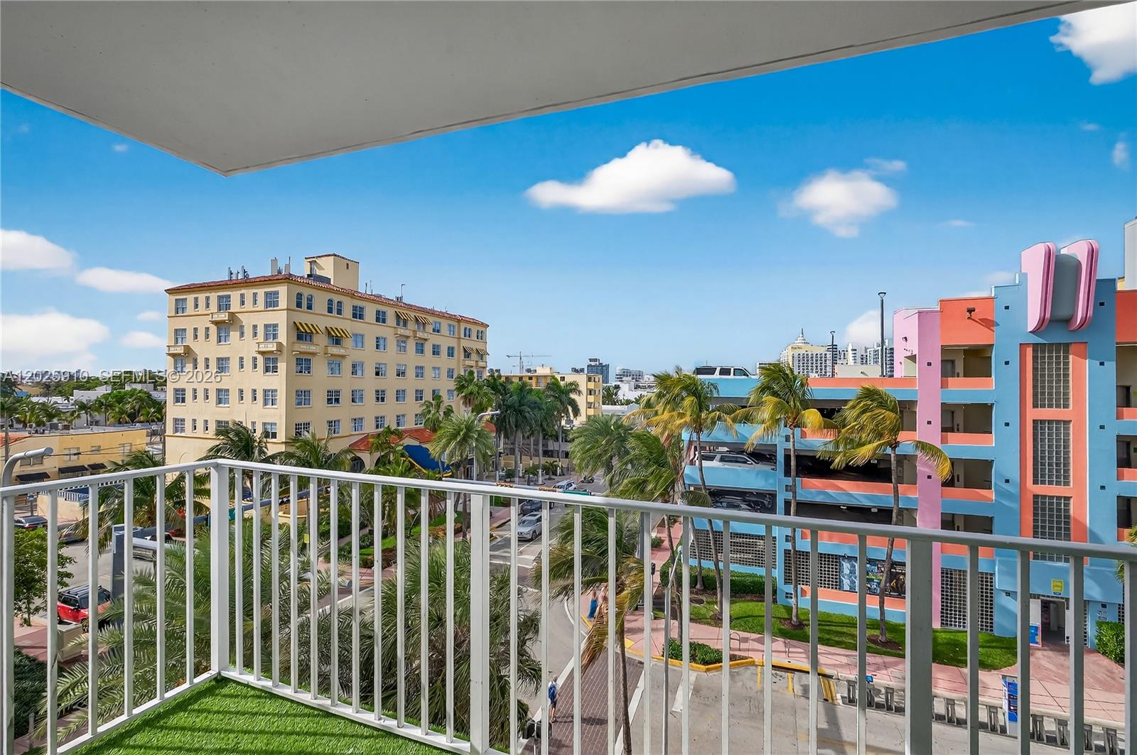 1255 Collins Ave 504 Property Photo 1