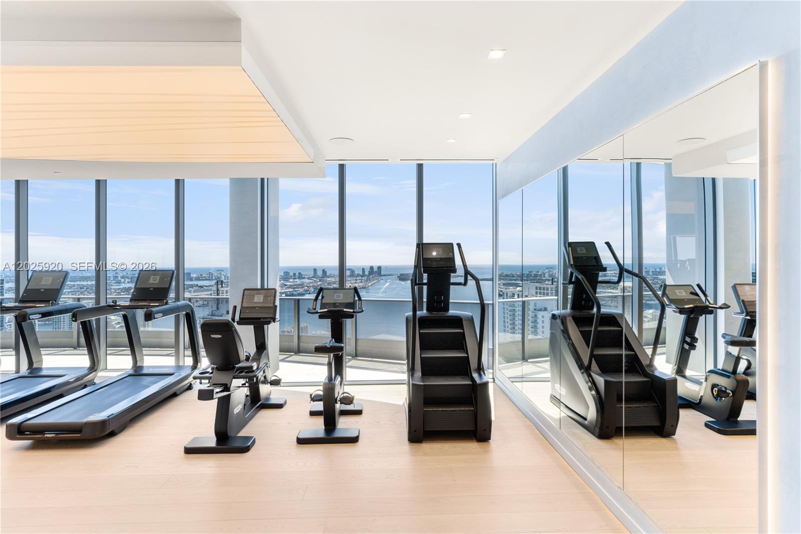 1000 Brickell 2014 Property Photo 9