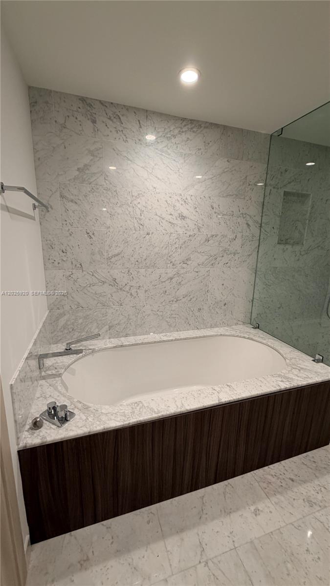 1000 Brickell 2014 Property Photo 26