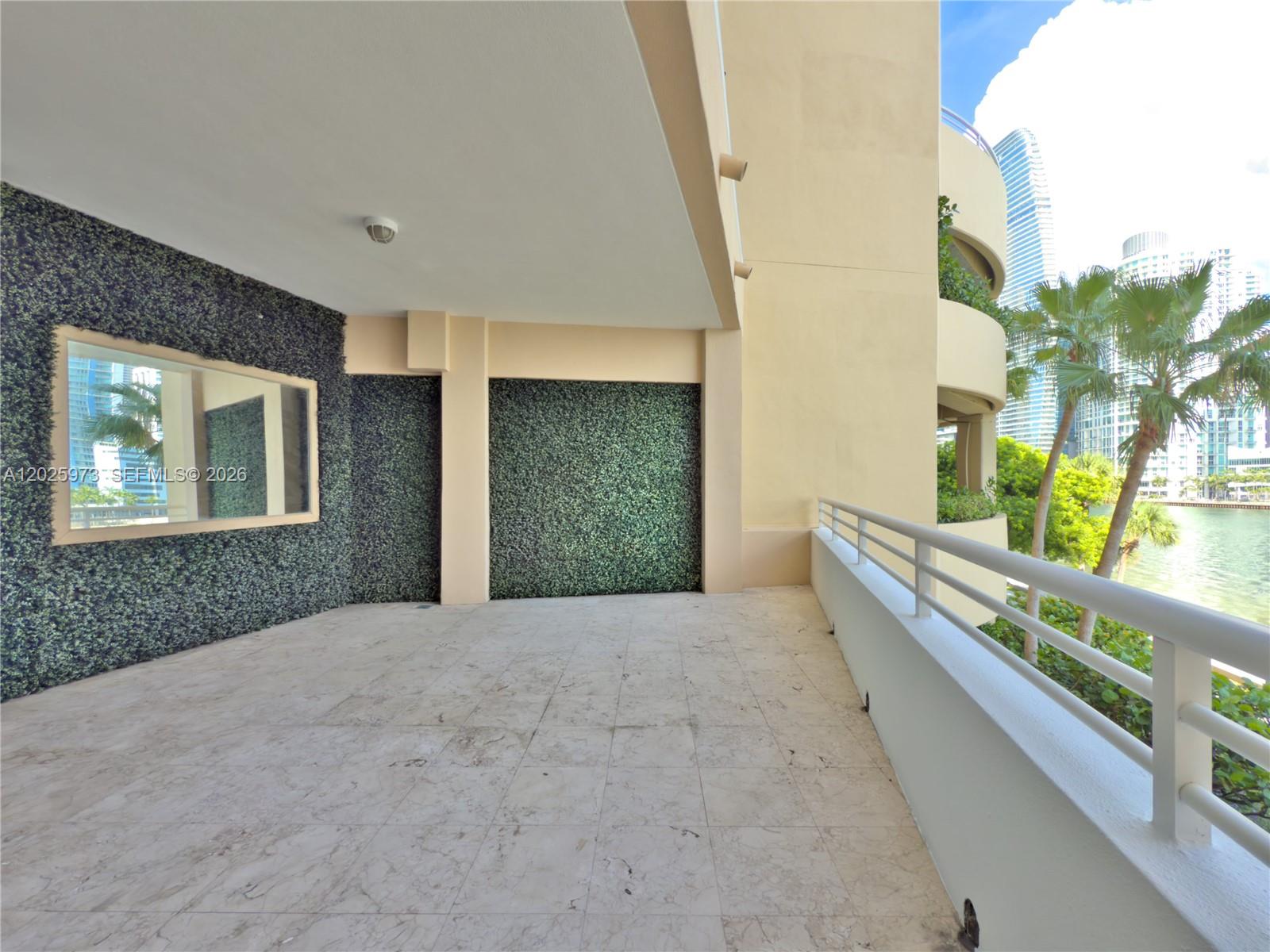 848 Brickell Key Dr 306 Property Photo 31