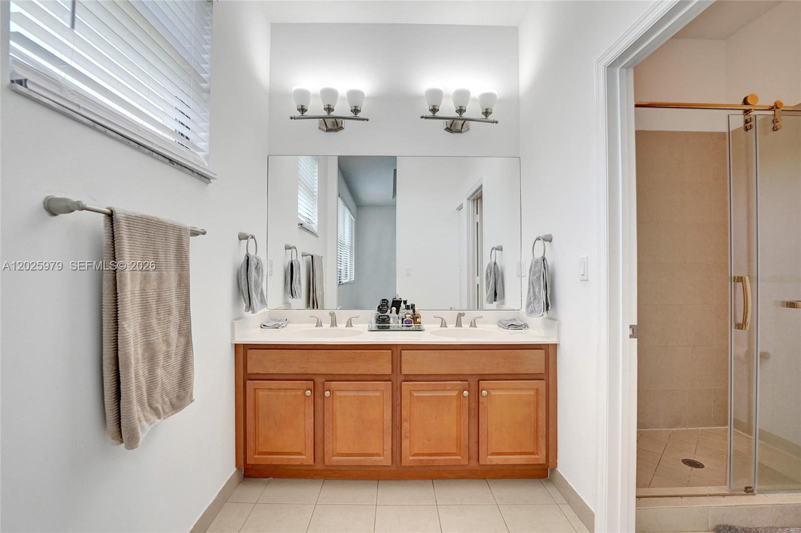650 Ne 191st Ter Property Photo 46