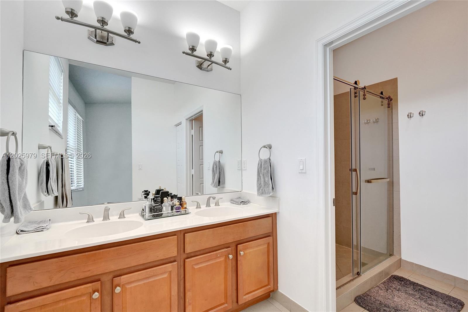 650 Ne 191st Ter Property Photo 47