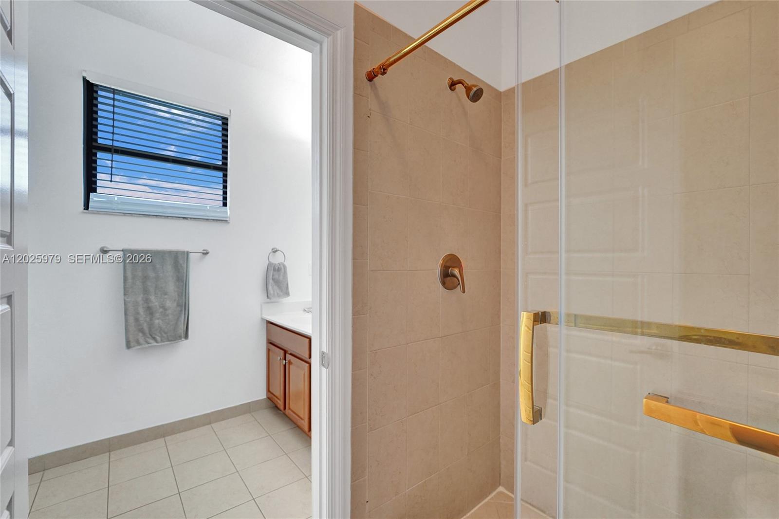 650 Ne 191st Ter Property Photo 49