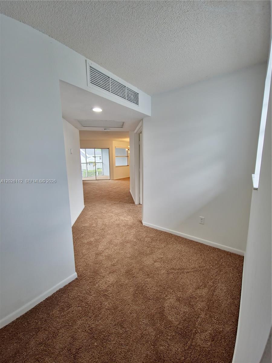 2604 Se 19th Ct 202-a Property Photo 3