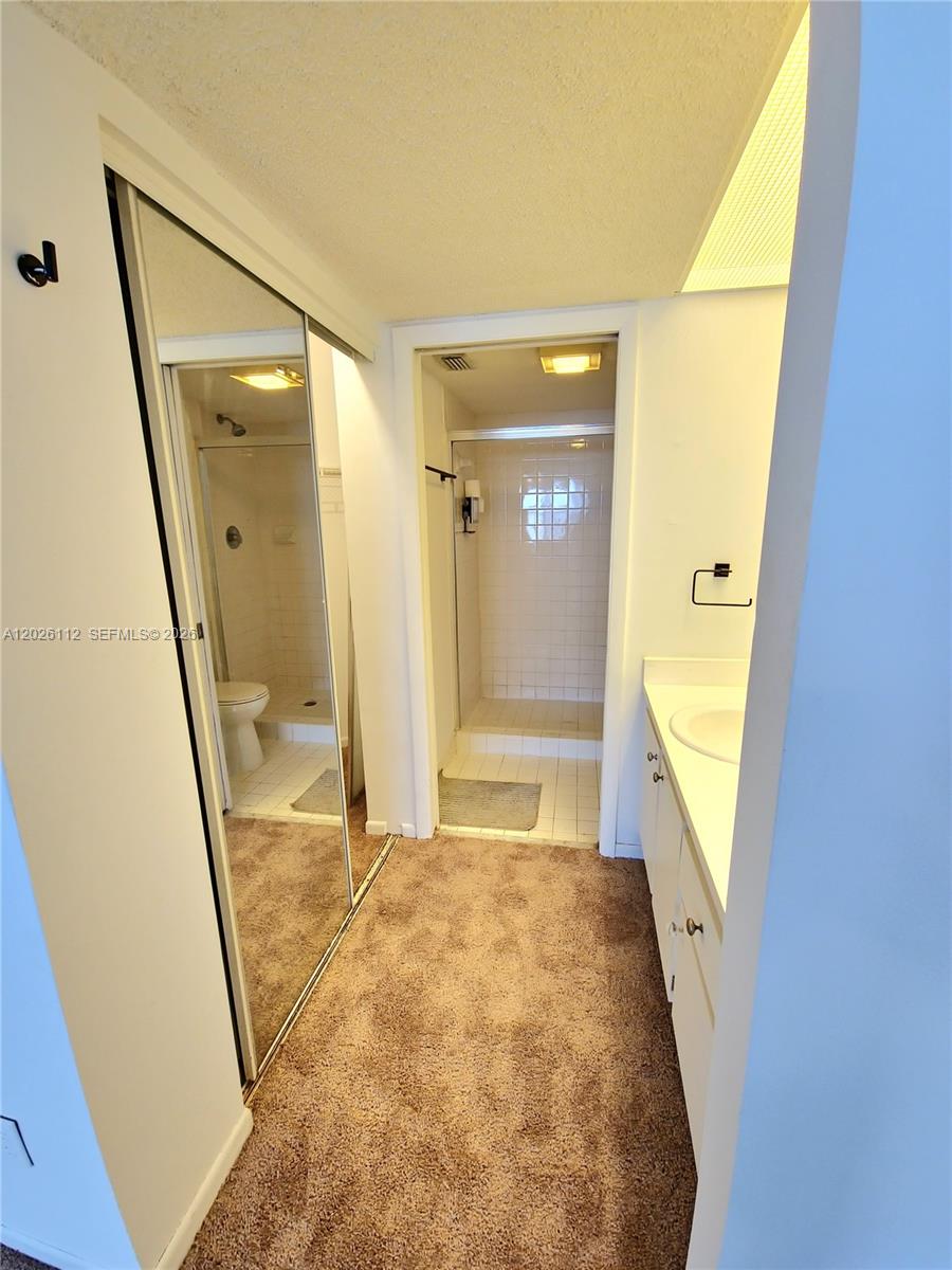 2604 Se 19th Ct 202-a Property Photo 9