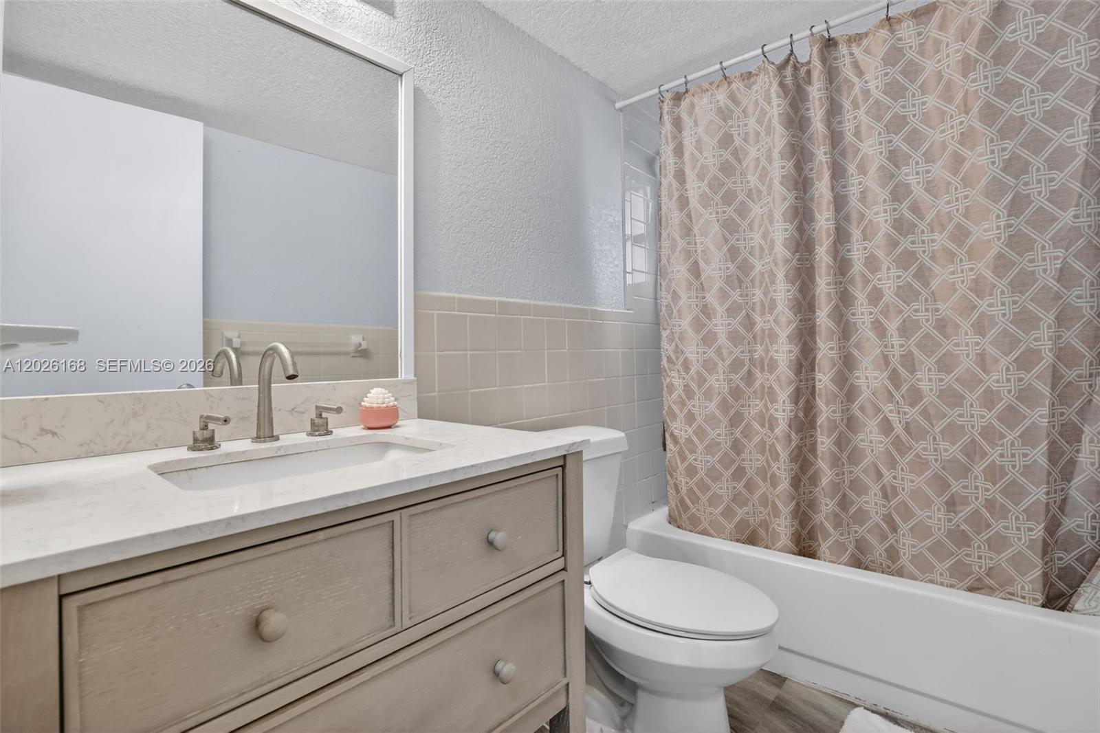 7020 Nova Dr 308d Property Photo 13