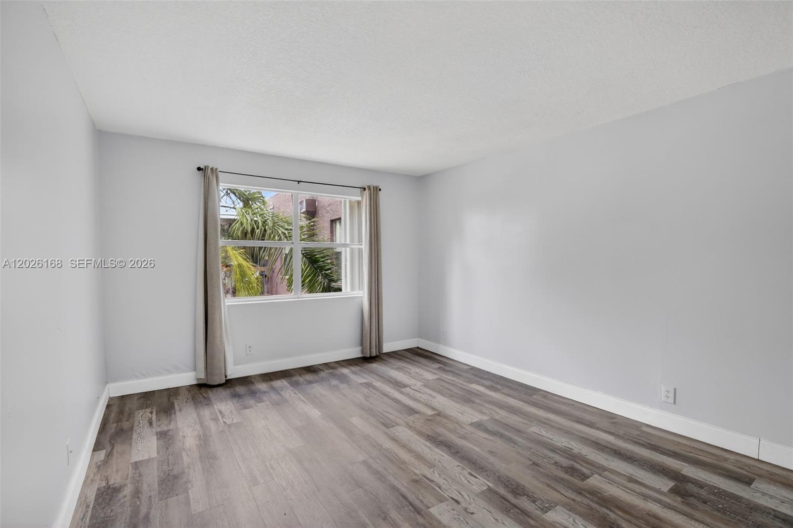 7020 Nova Dr 308d Property Photo 14