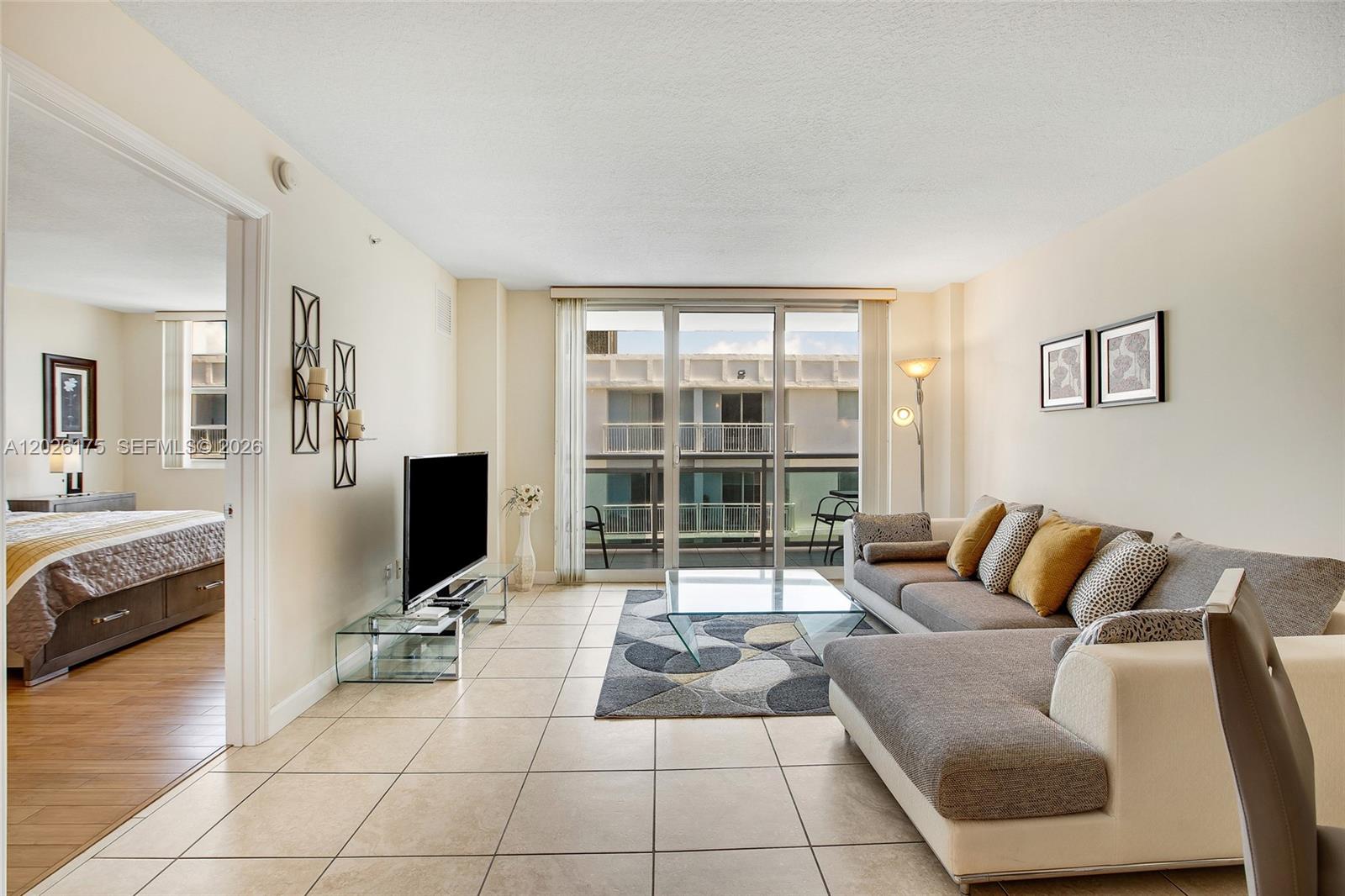 6917 Collins Ave 1608 Property Photo 3