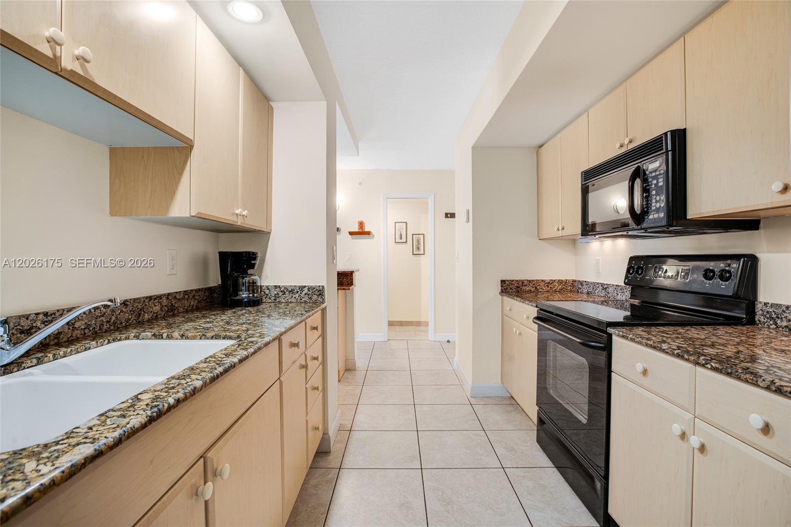 6917 Collins Ave 1608 Property Photo 7