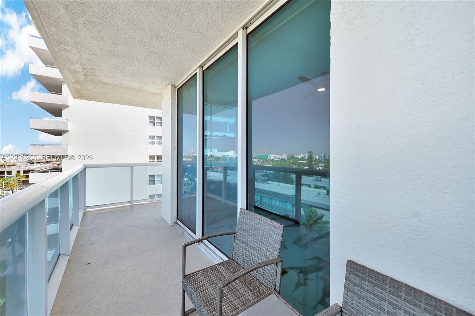 9201 Collins Ave 821 Property Photo 16