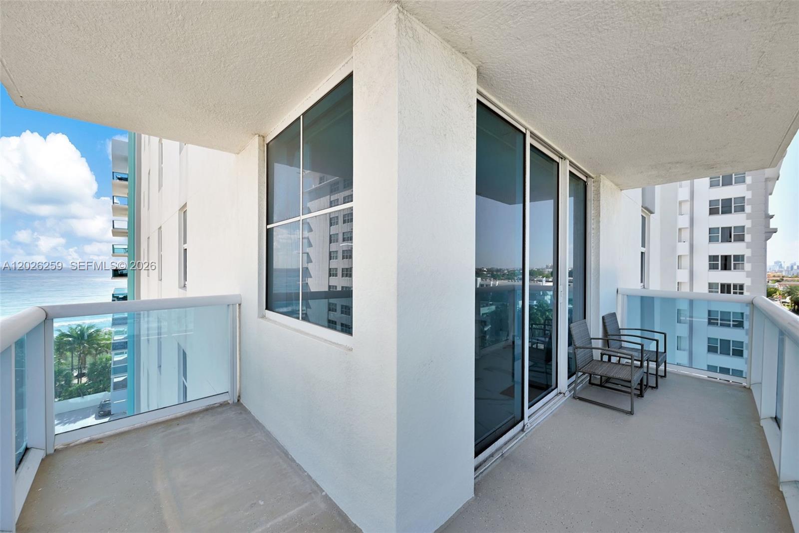 9201 Collins Ave 821 Property Photo 17