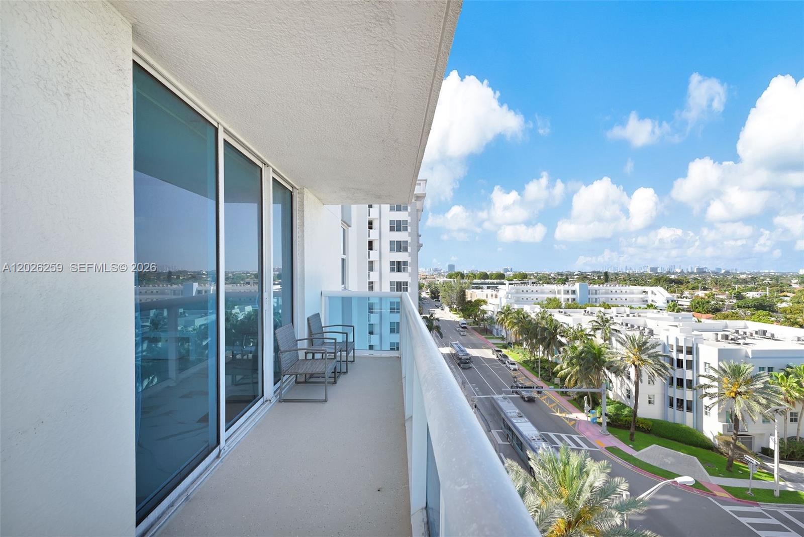 9201 Collins Ave 821 Property Photo 18