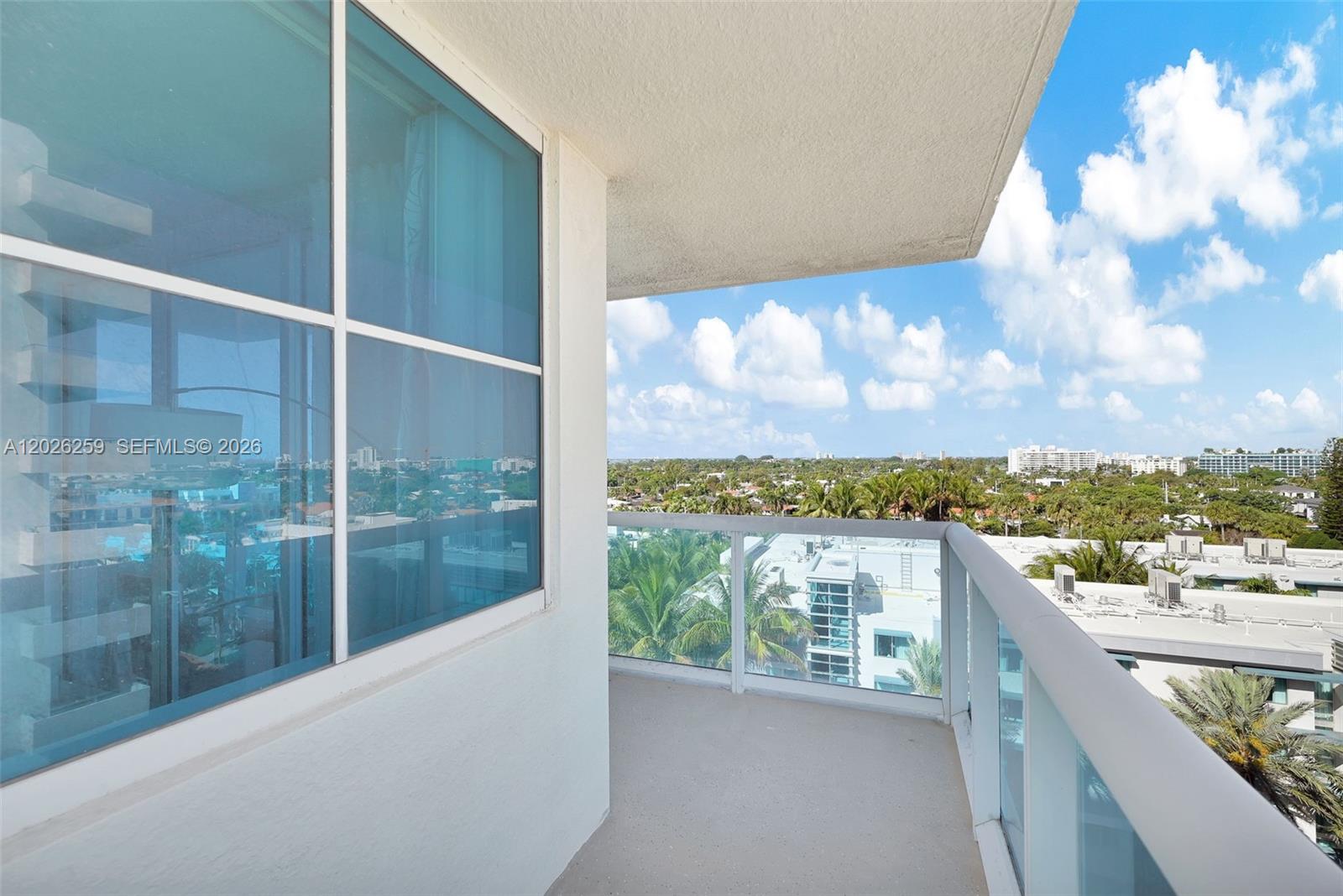 9201 Collins Ave 821 Property Photo 22