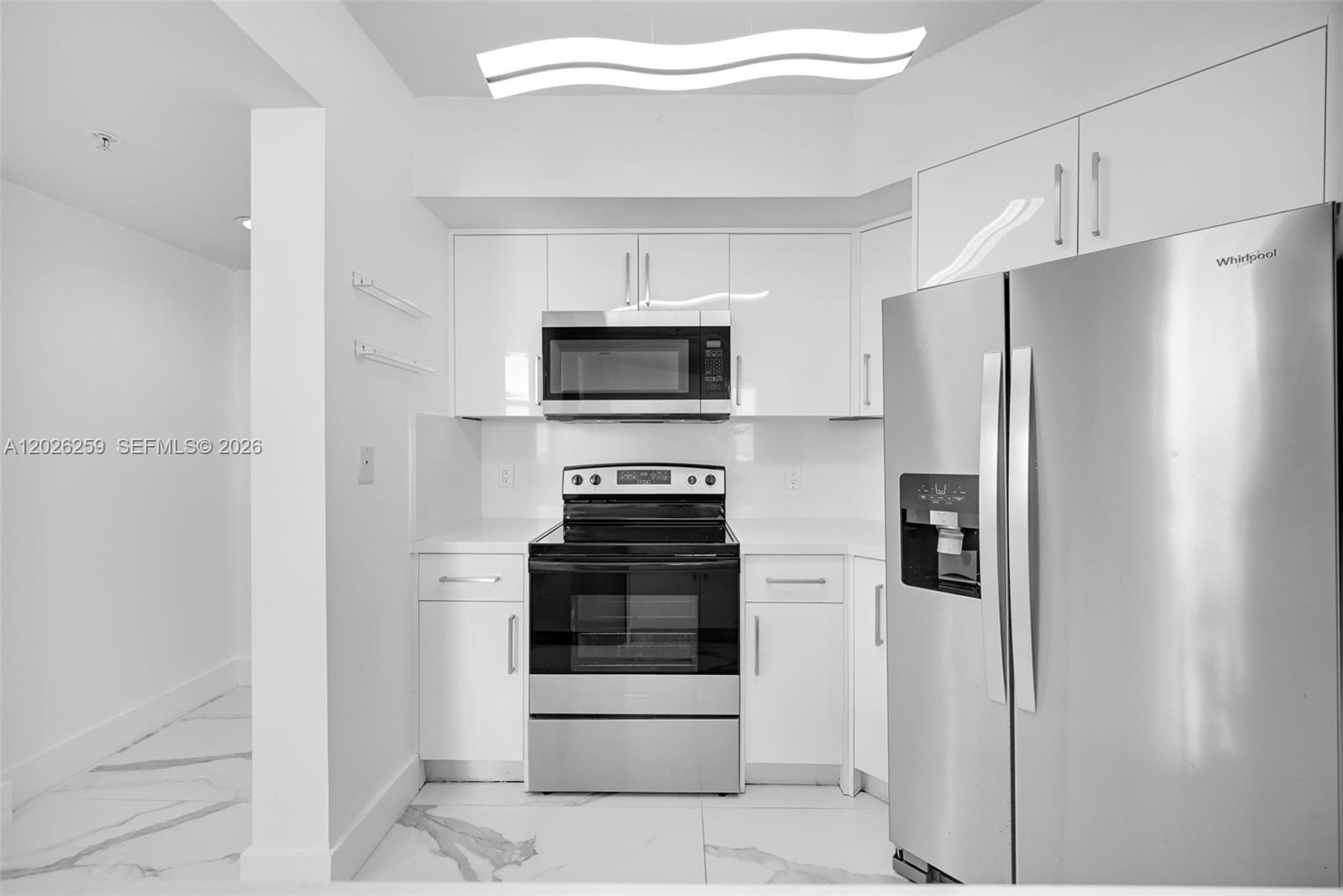 9201 Collins Ave 821 Property Photo 50