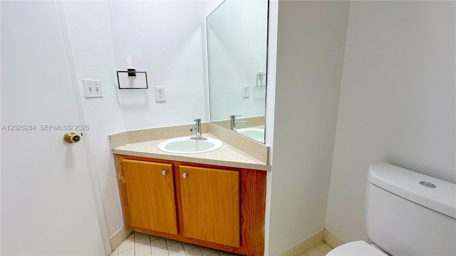 2445 Sw 18th Ter 107 Property Photo 11