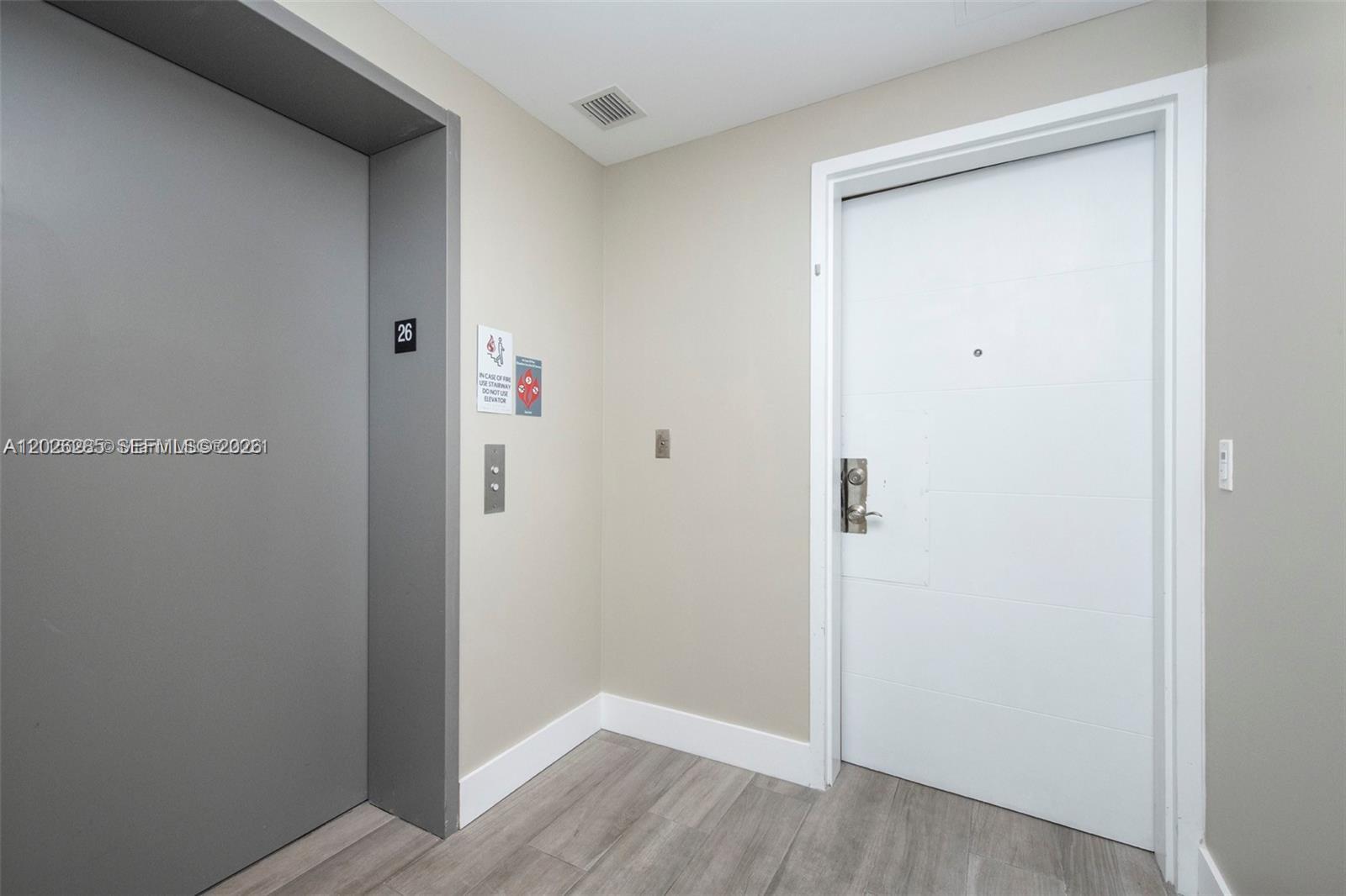 16385 Biscayne Blvd 2616 Property Photo 2