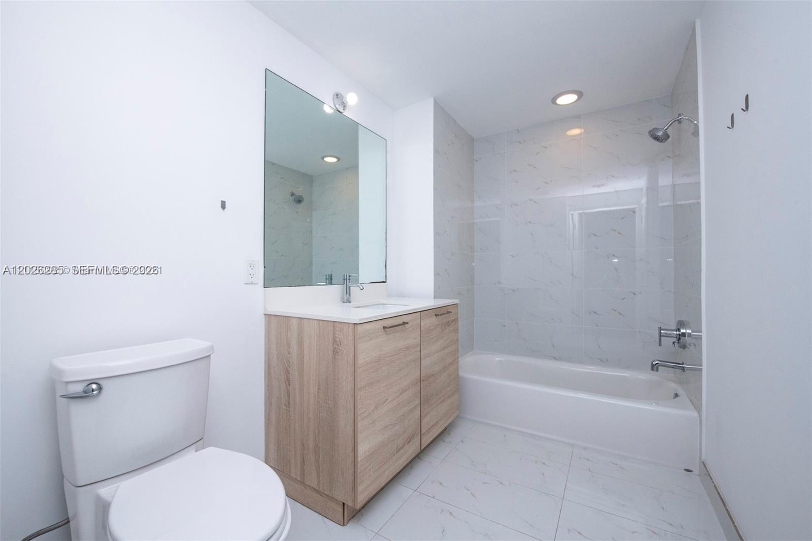 16385 Biscayne Blvd 2616 Property Photo 19