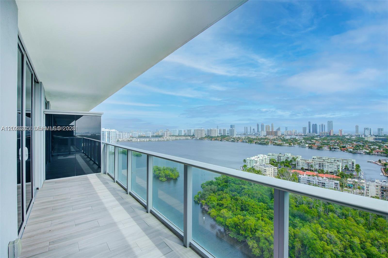 16385 Biscayne Blvd 2616 Property Photo 21
