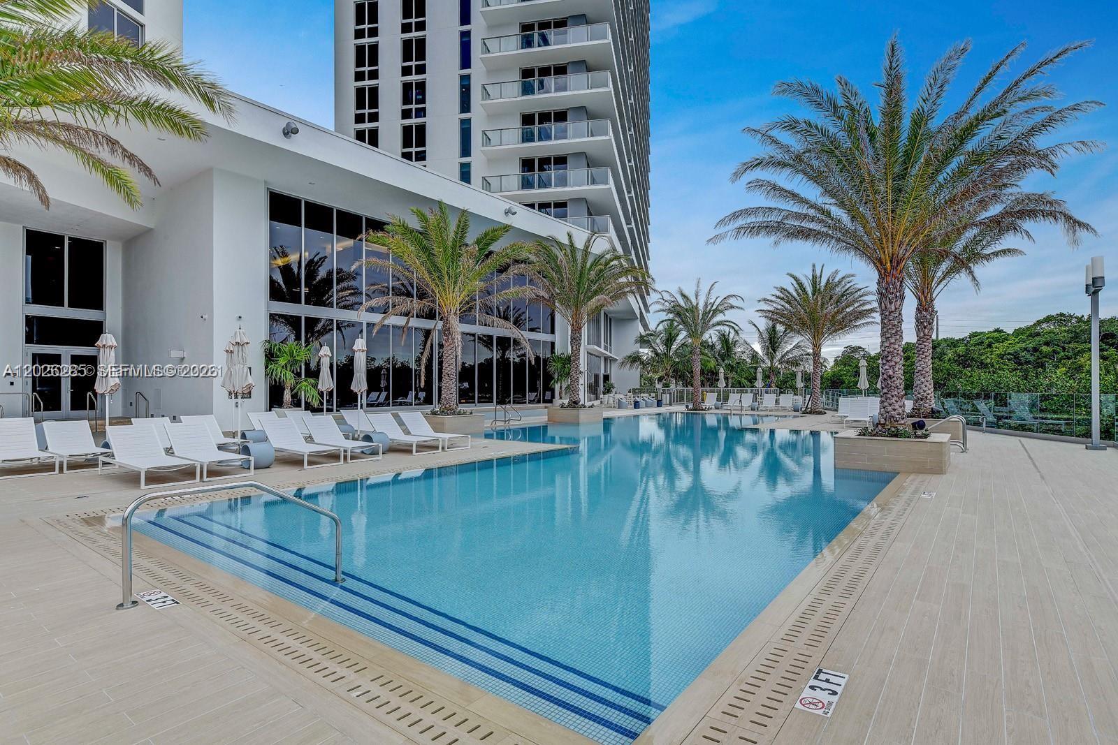 16385 Biscayne Blvd 2616 Property Photo 25