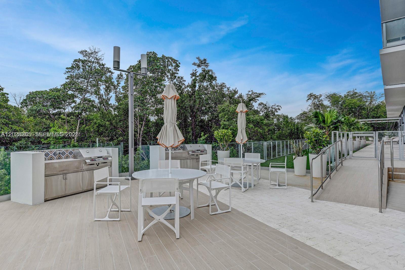16385 Biscayne Blvd 2616 Property Photo 27