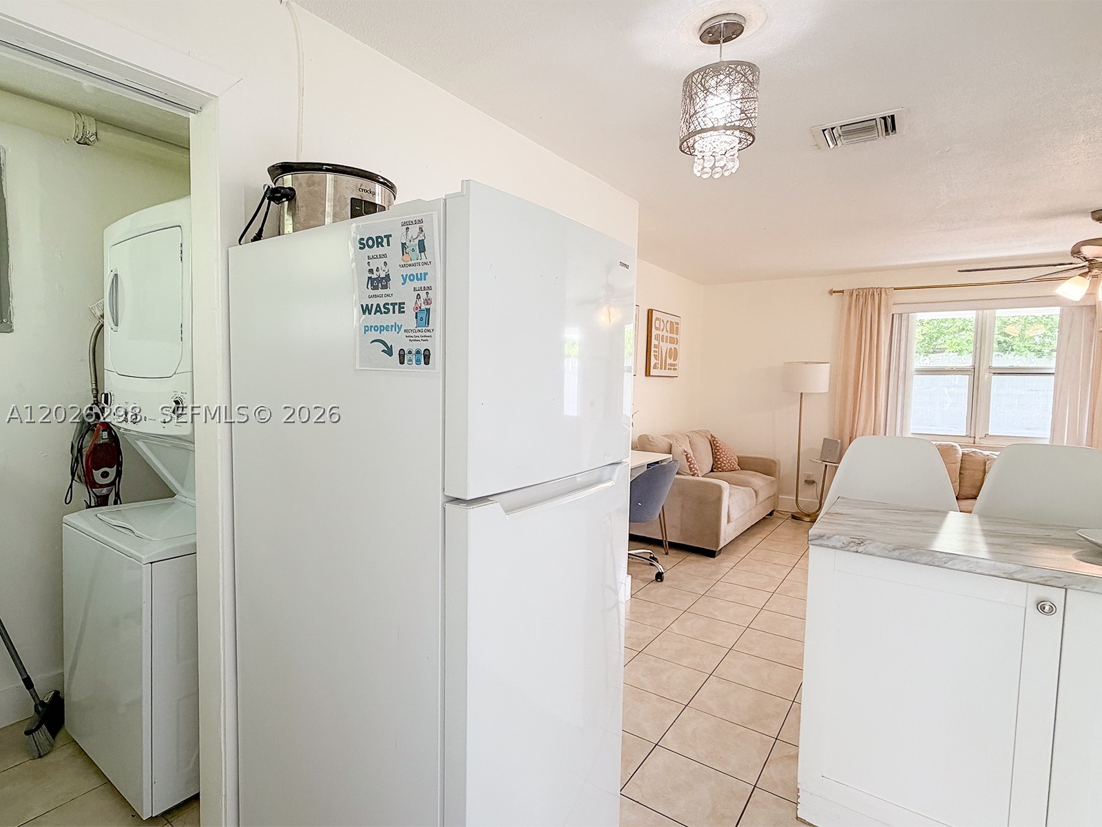 1827 Sw 21st St Property Photo 15