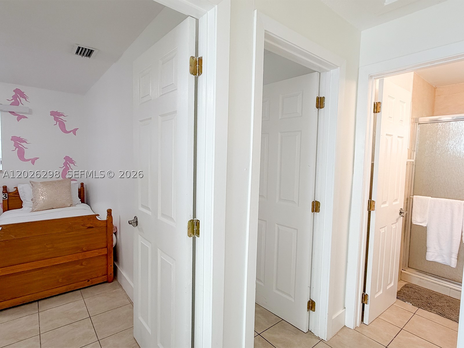 1827 Sw 21st St Property Photo 18