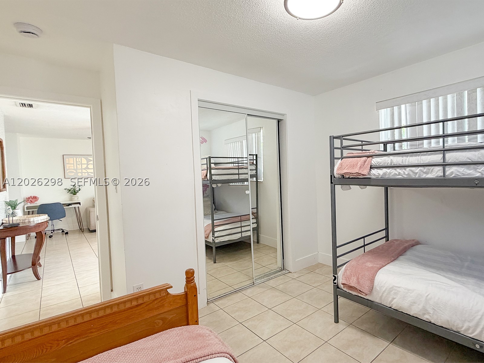 1827 Sw 21st St Property Photo 21