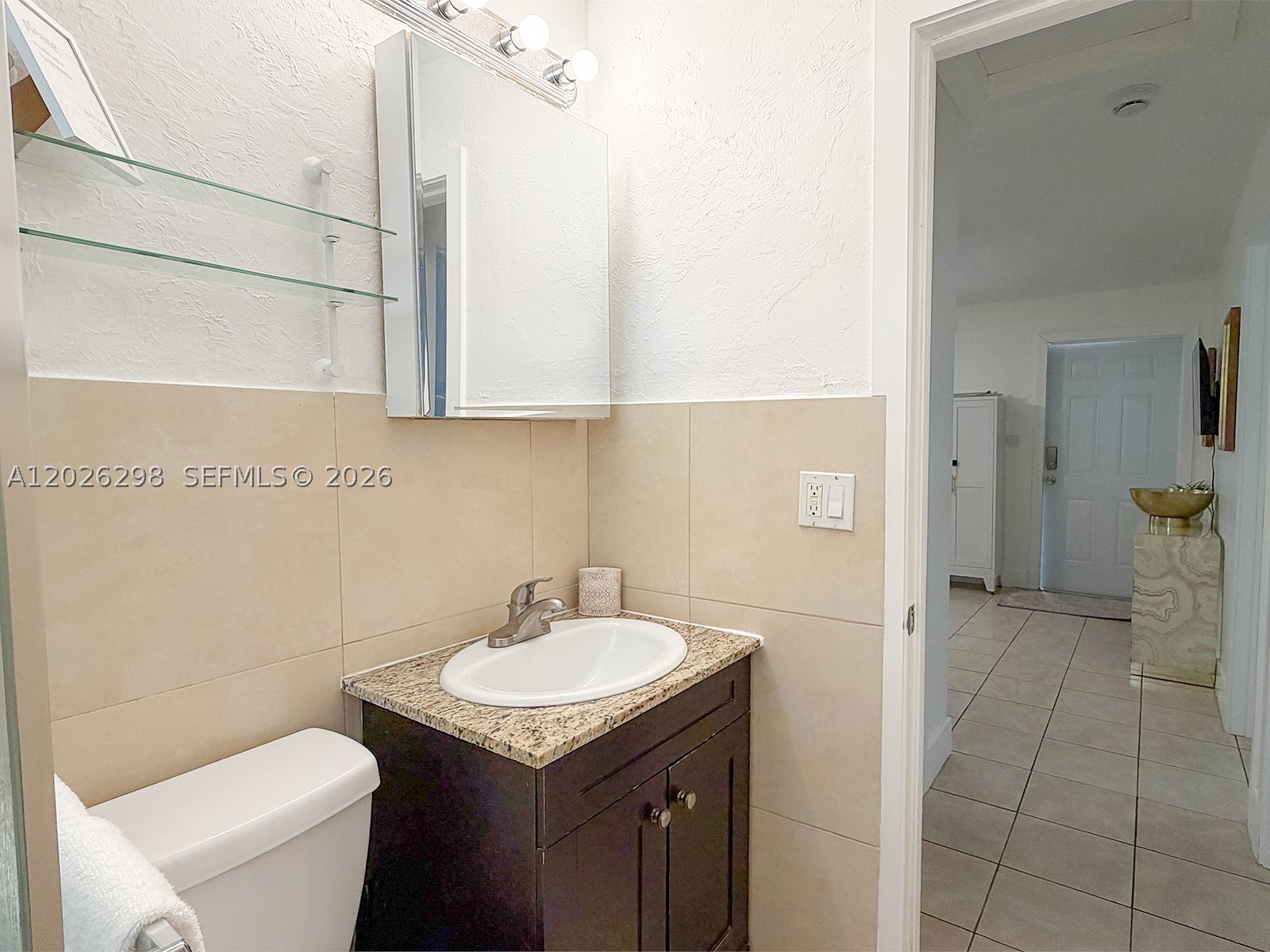 1827 Sw 21st St Property Photo 28