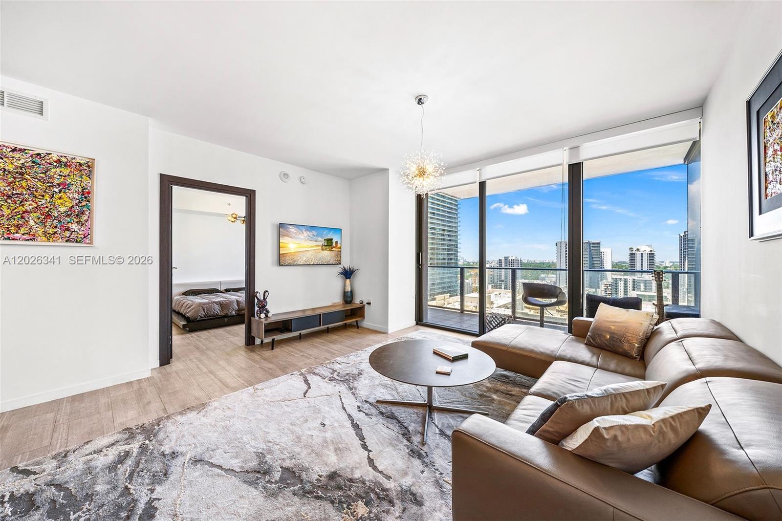1000 Brickell Plz 2111 Property Photo 1