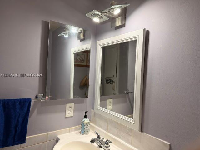 3850 Washington St 409 Property Photo 11