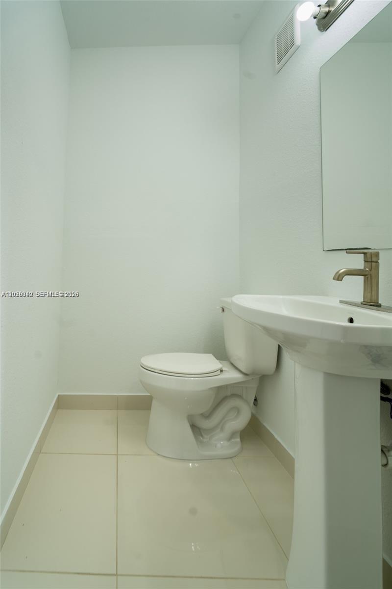 1159 Nw 3rd St Property Photo 15