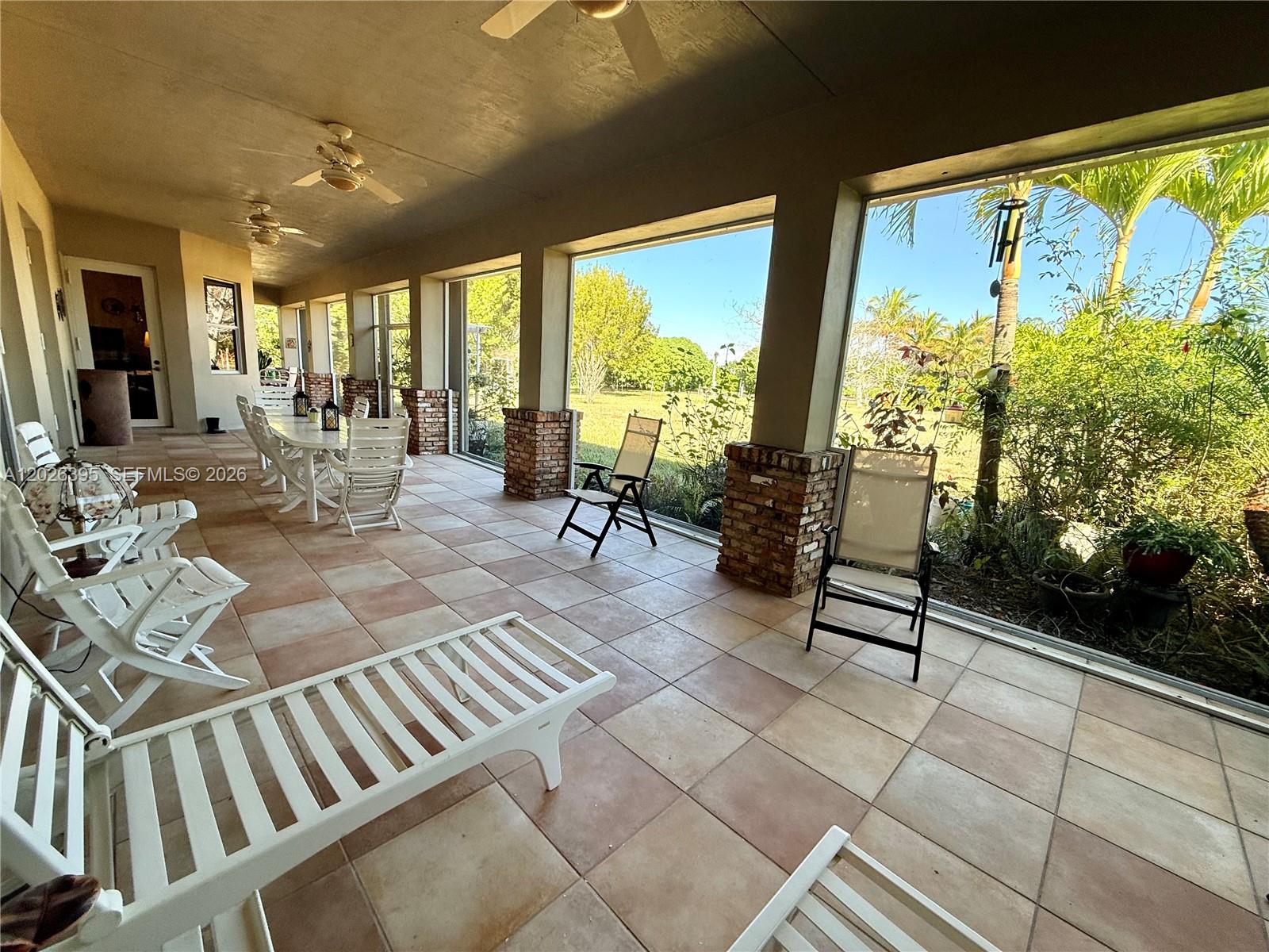 A12026395 Property Photo 32