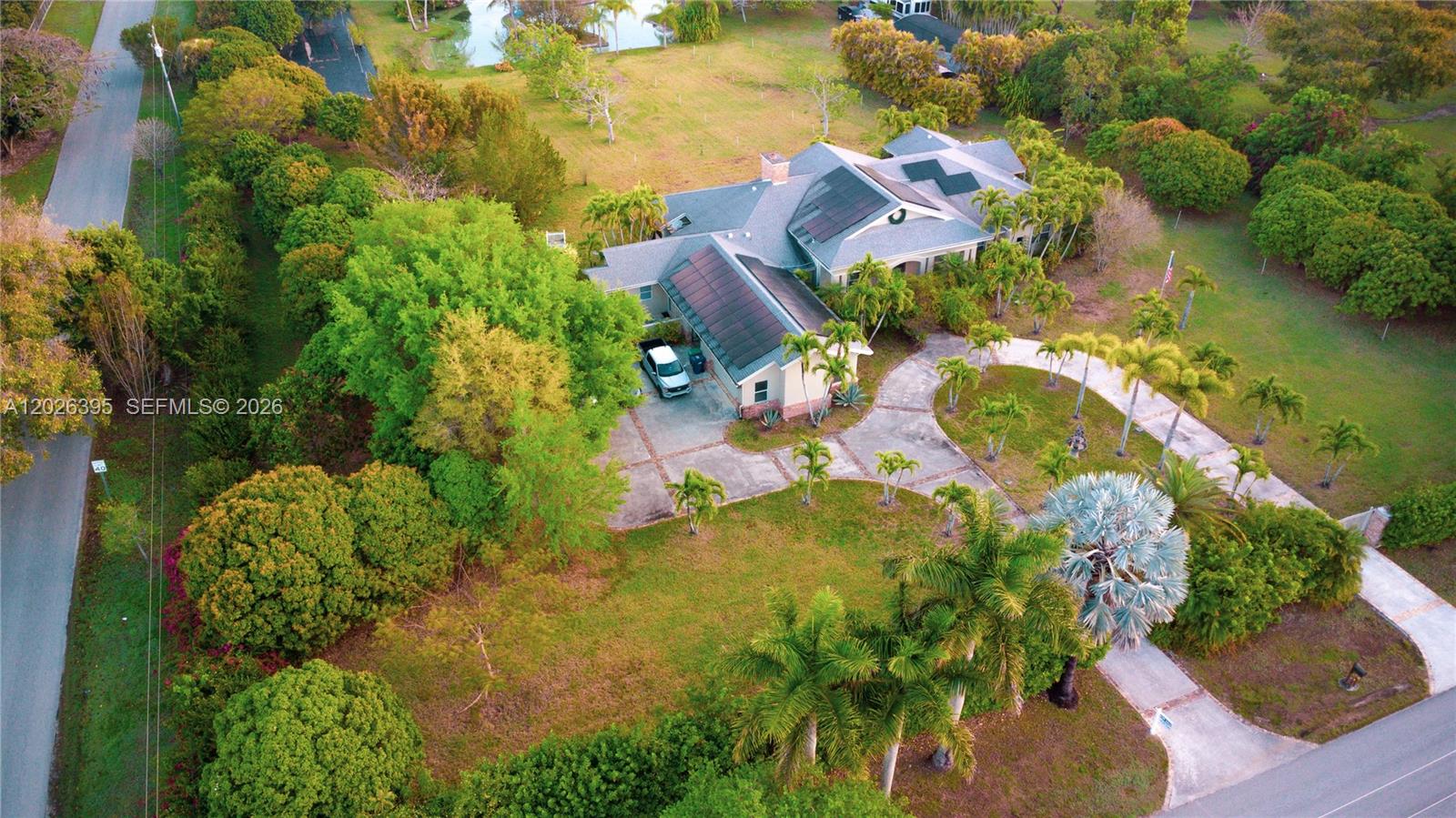 A12026395 Property Photo 41
