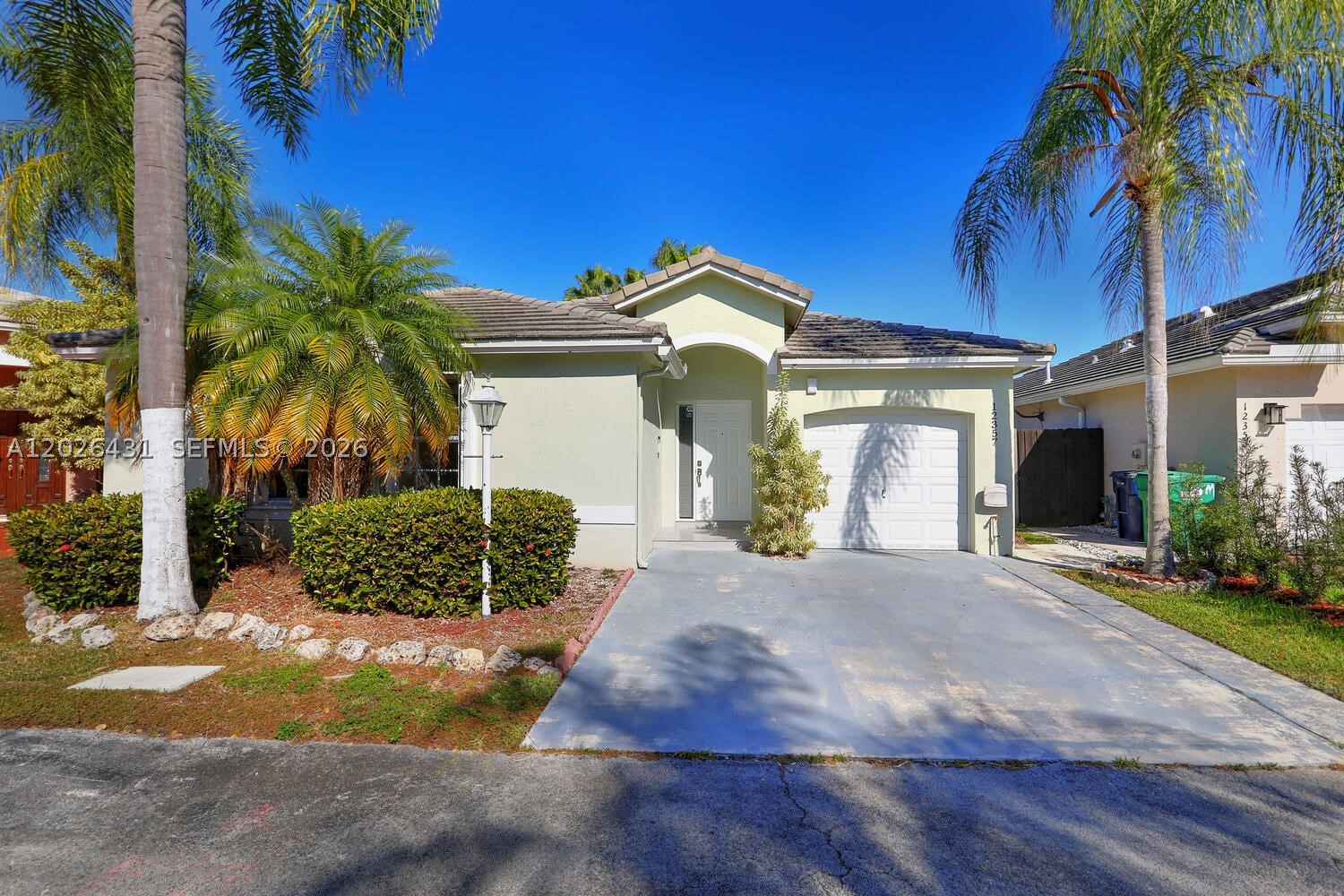 12357 SW 144th Ter Property Photo 1