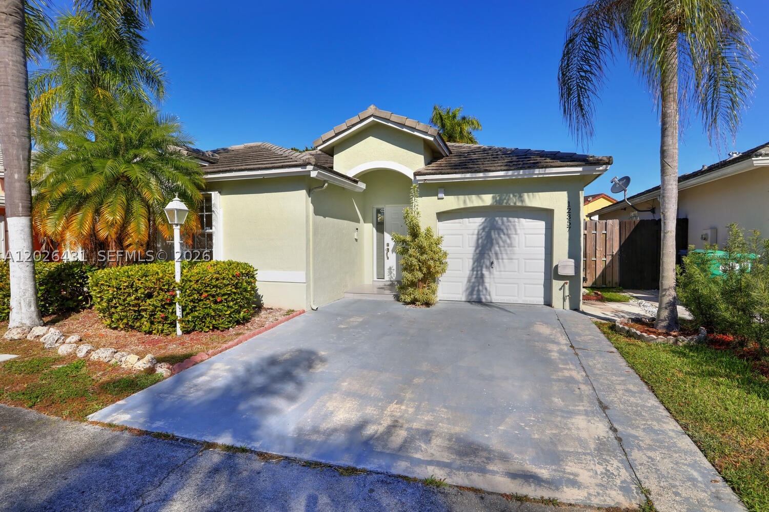 12357 Sw 144th Ter Property Photo 2